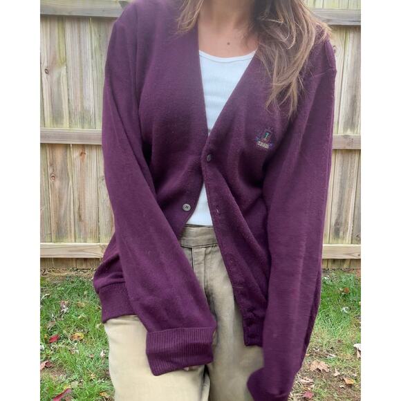 Vintage IZOD 80s Plum Cardigan Crest Embroidery - Picture 2 of 9